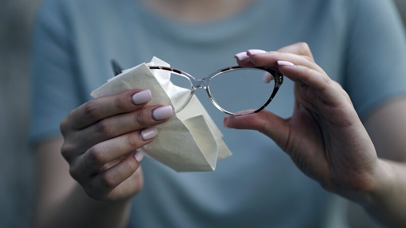 your guide to eyeglass lens coatings